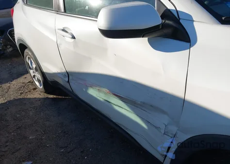 2016 Honda Hr-V Lx из США, поврежденный, VIN 3CZRU6H39GM753444